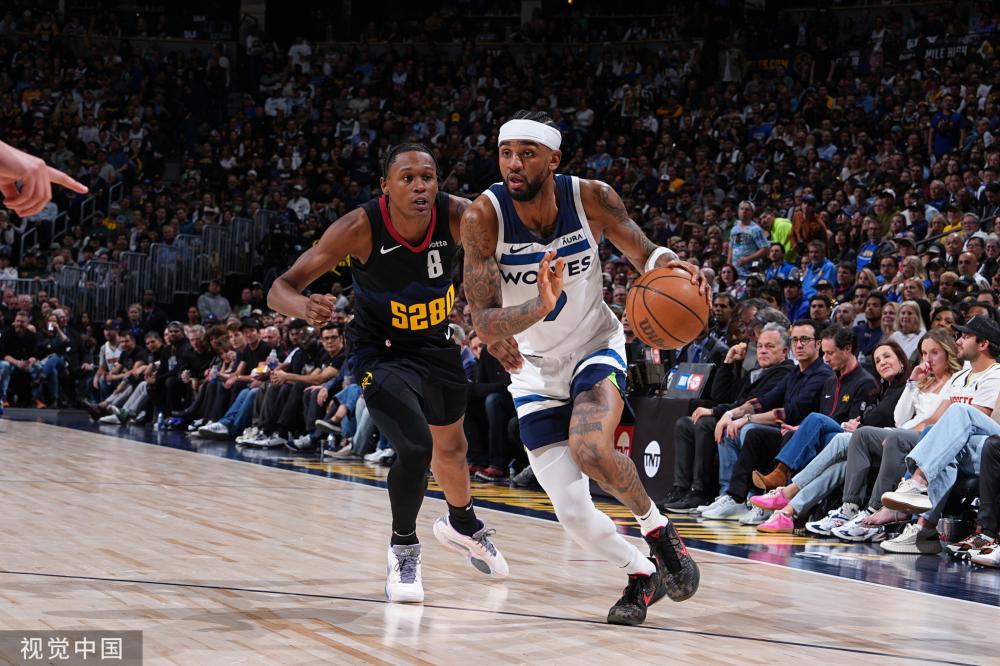 城发挥其身 城发挥其身