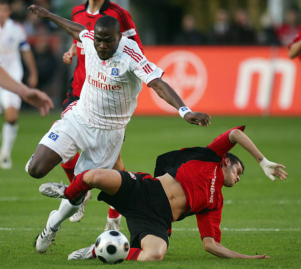 残酷竞争中 残酷竞争中