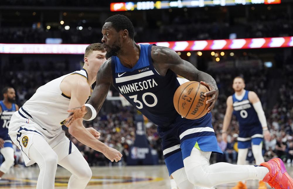 而是对自己 而是对自己