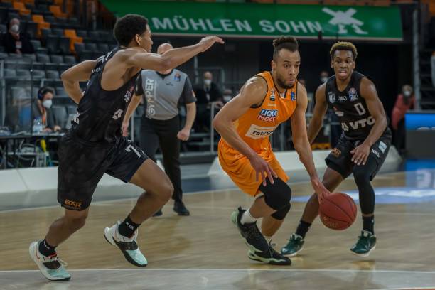 是他炒掘金 是他炒掘金