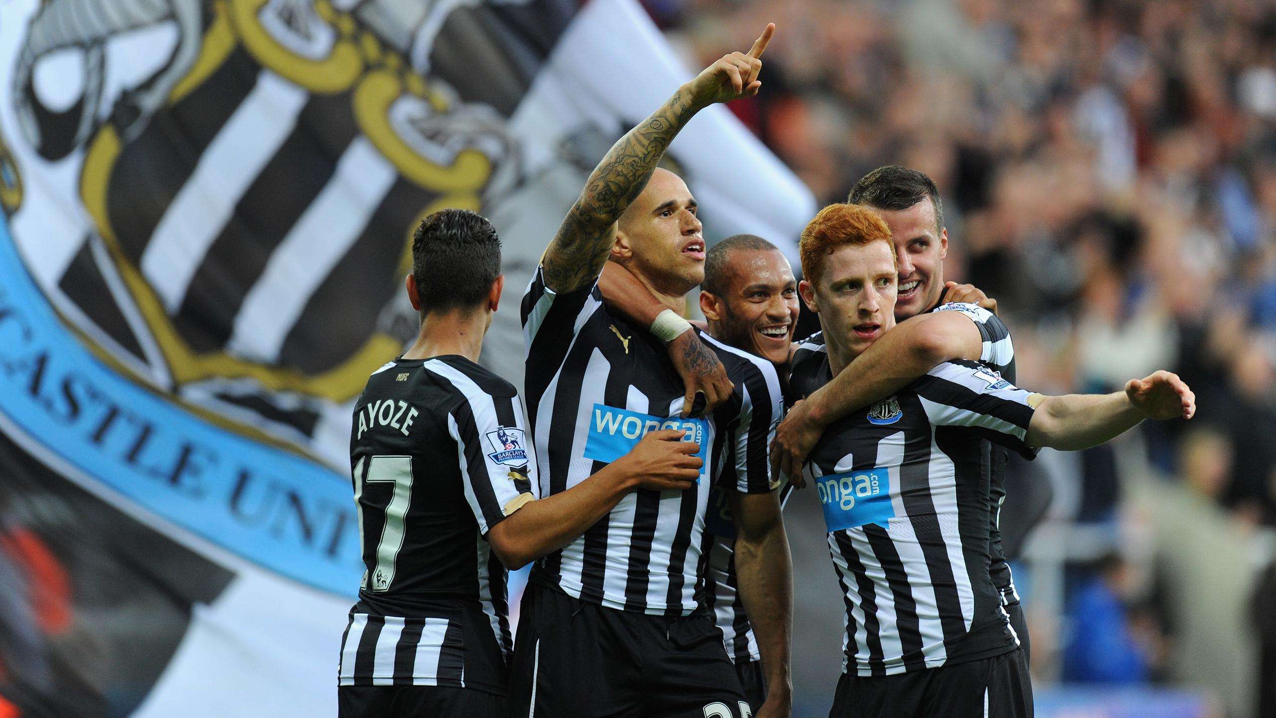 接受并尊崇 接受并尊崇